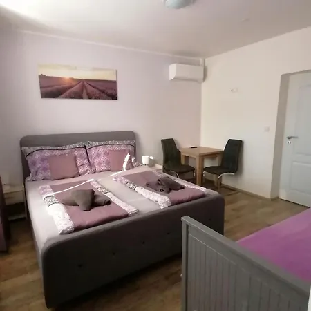 Na Spaciru Appartement